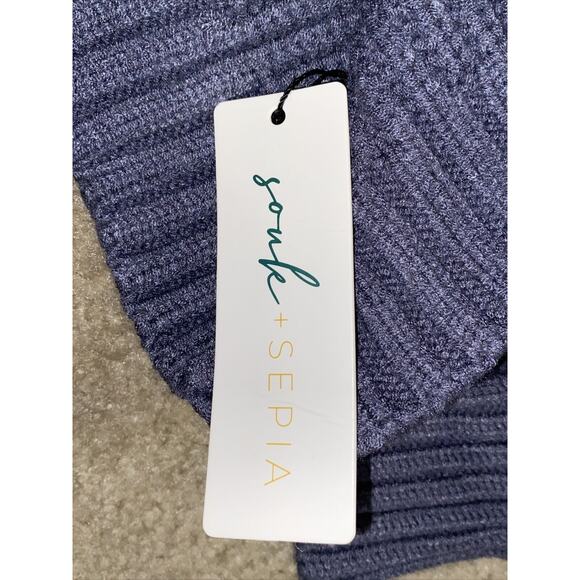NEW Women's Turtleneck Knit Sweater Open Shoulder Blue Sz Large Souk & Sepia NWT - Picture 2 of 5